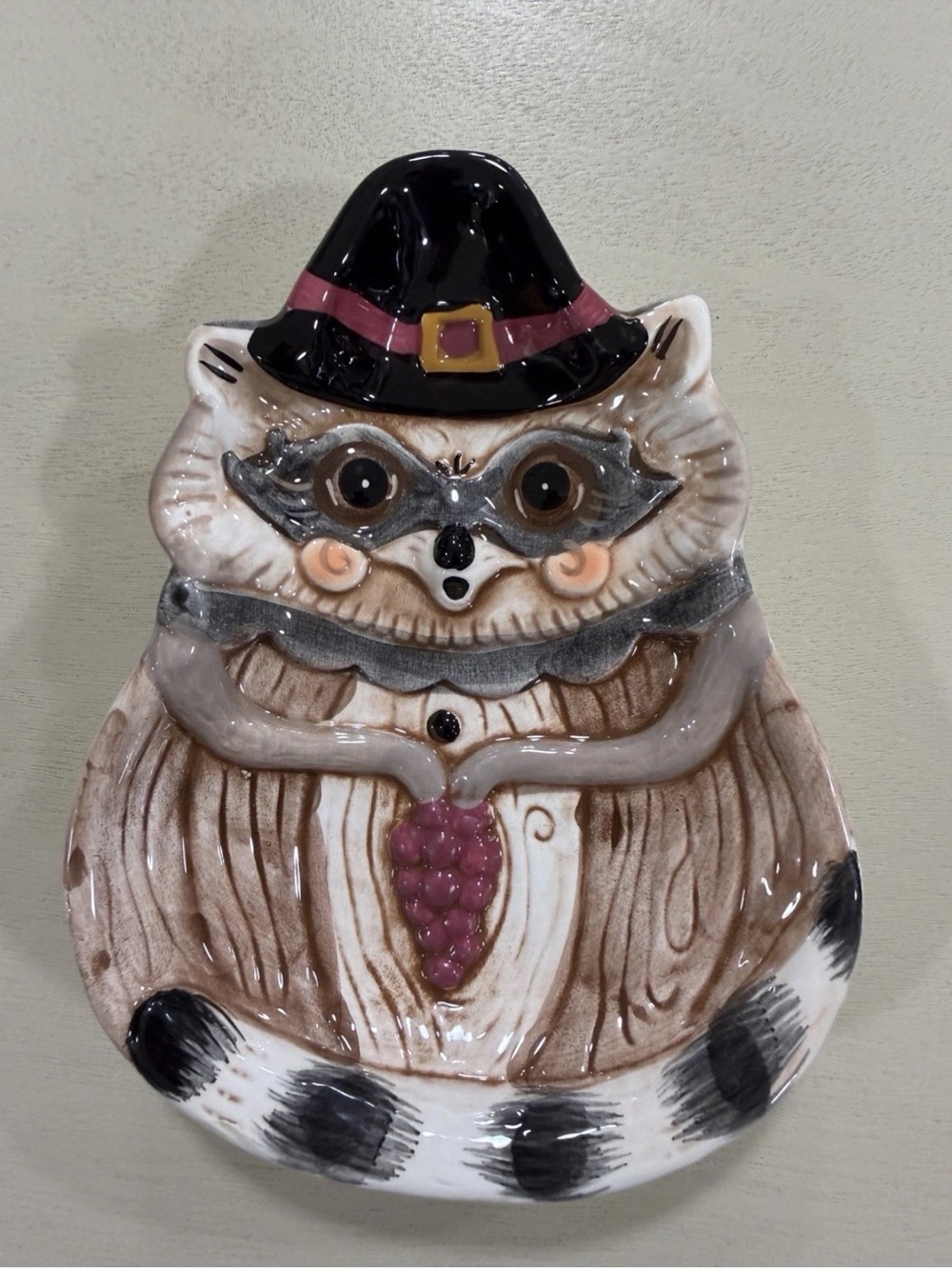Johanna Parker Thanksgiving Pilgrim RACCOON Spoon Rest
Trinket Tray Autumn